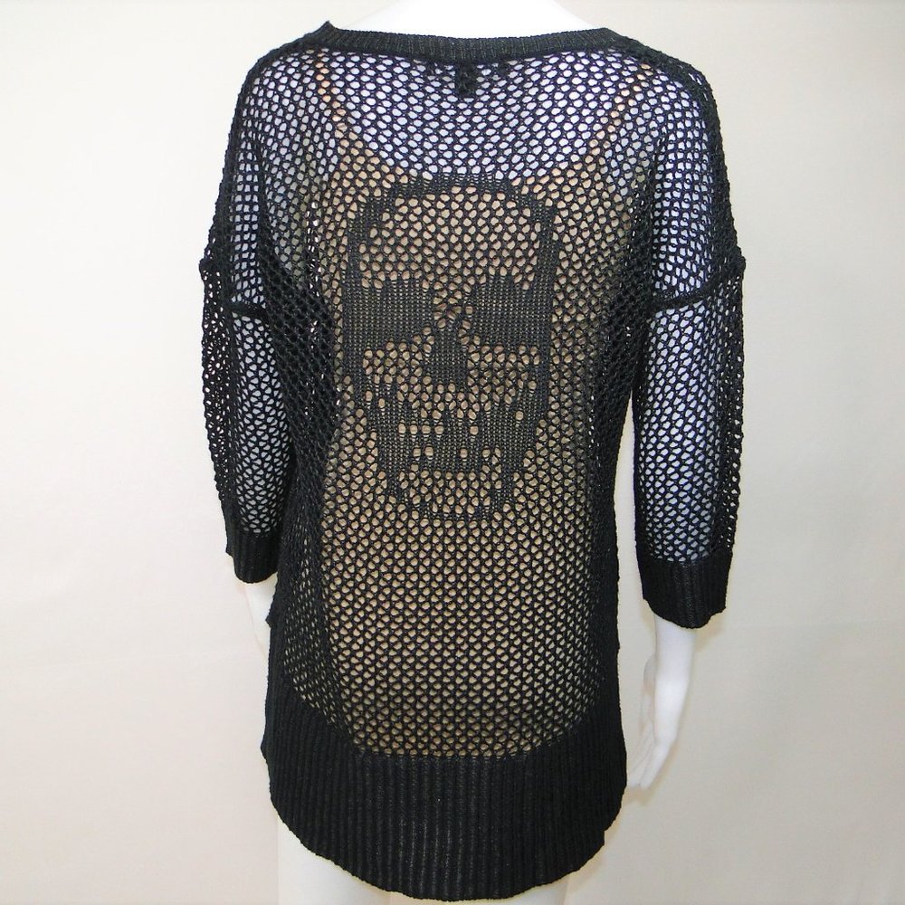 Skull Open Weave Hi Lo V Neck Sweater